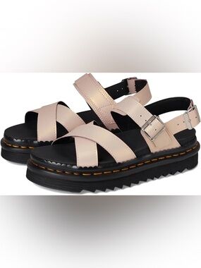 Dr. Martens Voss II Powder Pink Gold Shift Sandals Size 7 New without Box